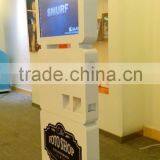 Fashion Portable Touch Screen Digital Photo Booth For Personalize Party Photo