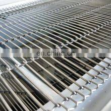 Food Grade Wire Mesh Conveyor Belts Chain Link Conveyor Belts thumbnail-5