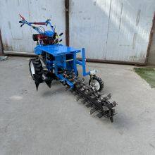 Цепной траншейный экскаватор, малый сельскохозяйственный гидравлический вариант, для вспашки, в огородах, на твердом грунте, для выкапывания траншей под кабели и трубопроводы, а также для внесения удобрений thumbnail-4