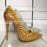 Catwalk New Arrival Luxurious Heart Shape Diamond Dress High Heel Shoes, High End Customized Strass Bridal Wedding Shoes