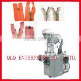 Plastic Auto Pin Box Zipper Injection Machine