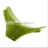 Creative Silicone Soup Funnel Water Deflector Cooking Tool Kitchen Gadget / Silicone Soup Funnel Kitchen Tool thumbnail-5