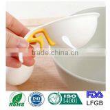 High Quanlity Egg Plastic Divider/plastic Spoon Shape Egg Tool/egg Separator Manufacturer thumbnail-3