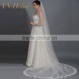 Beautiful Wedding Veil With Eyelash Lace Trim thumbnail-3