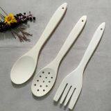 3 Pieces Wooden Cutlery for Kitchen, Contains Wooden Spoon ,Slotted Cooking Spoon and Food Turner,Made of Maple Wood thumbnail-2