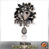 Black Acrylic And Rhinestone Cheap Wholesale Brooch thumbnail-1