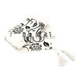 2016 New Flock Floral White Taffeta Retro Decorative Wedding Bed Table Runner Cloth thumbnail-5