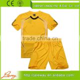 Low price customize blank sportswear vietnam retro soccer jersey