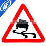 75cm Reflective Traffic Slippery Road Sign Face