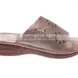 New design ladies fashion slippers with comfortable sole
