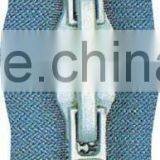 5# Plastic Zipper Double Auto Lock Slider thumbnail-1