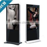 Portable 32inch kiosk Windows os Digital Signage advertising Player