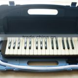 MD32B 32 key melodica hard case