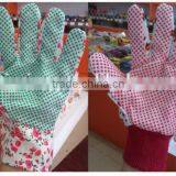 Garden Tool With Garden Glove thumbnail-3