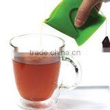 Silicone Tea Squeeze for the Tea Drinker thumbnail-1