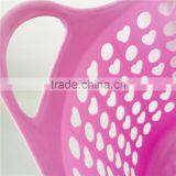 Heart Shape Hollow-out Laundry Basket thumbnail-4