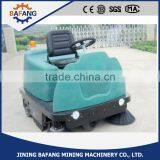 Electric Road Sweeper Full Automatic Road Surface Sweeping Vehicles With 1360mm Width