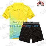 New Customized 100% Polyester Badminton Cloth Fashion Badminton Jersey for Youngth thumbnail-1