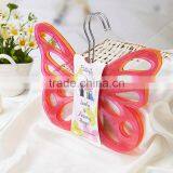 Fancy Plastic Hanger thumbnail-2