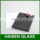 Extra Clear White Painted Glass thumbnail-3