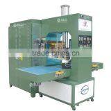 Automatic high frequency sealer for polyester air pocket filter making