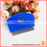 Factory high quality metal ong teeth plastic handle lice & nit comb