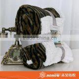 2 Ply 100% Polyester Polar Fleece Microfiber Blanket thumbnail-1