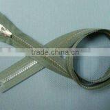 5# Plastic Zipper Slider thumbnail-1