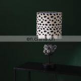 Elegant Nordic Style Luxury Silver Resin Craft Gifts Desk Light Bedroom Bedside Table Lamp thumbnail-4