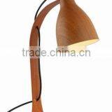 MT5230-DKWD Desk Lamp