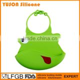 2016 Hot products waterproof soft silicone bib for baby