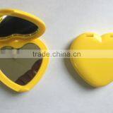 Plastic Heart-shaped Folding Sided Mirror Pocket Mirror thumbnail-3