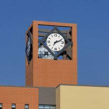 Grand Outdoor Clock thumbnail-3