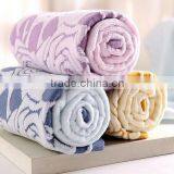 Best Quality Beautiful Design Jacquard Fabric Egyptian Cotton Terry Towel From China Manufactory thumbnail-3