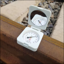 Magnetic Base Railway Track Thermometer thumbnail-1