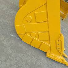 KOMATSU PC200-8 4 in 1 four in one bucket With Teeth thumbnail-2