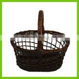 Straw arts and crafts willow basket