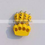Cute PU Foam Tiger Paw Toy for Halloween thumbnail-4