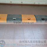 1000*350*45mm Traffic Road Reflective Rubber Speed Hump/ Black and Yellow Traffic Road Reflective Rubber Speed Hump for Crossing thumbnail-2