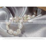 9-10mm White Baroque Freshwater Pearl Bracelet thumbnail-2