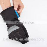 Electric Battery Heated Gloves thumbnail-1