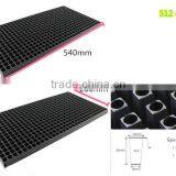 Reusable 512 Cell Plug Trays in Black Plastic thumbnail-6