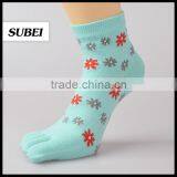 Flower Knitting Sock Five Toe Finger Socks Woman Sock thumbnail-4