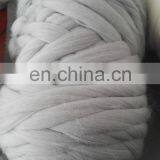 in Stock Super Chunky Knitted Merino Wool Roving Bulk Yarn for Hand Knitting Throw,blanket With Picture thumbnail-4