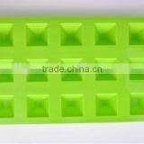 Lego Ice Mold Silicone Ice Cube Tray thumbnail-1