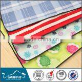 Flocking Aluminum Membrane Picnic Mats thumbnail-2