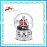 Fancy Design Resin Christmas Snow Globe thumbnail-1
