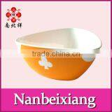 Triangle Type Salad Bowl thumbnail-1