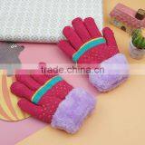 TC13015 Low Price 100% Acrylic Knitted Warm Winter Children Gloves New Fashion Fur Gloves for Children thumbnail-3
