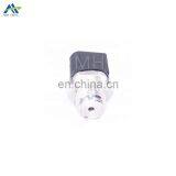 Автомобильные запчасти. Сенсор высокого давления топливной магистрали 0071530228 для BENZ